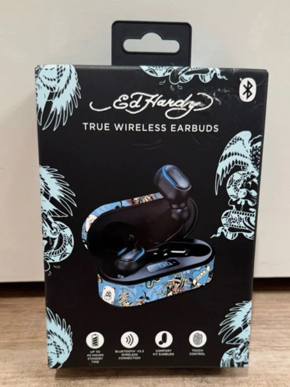 Ed Hardy Love Kills Slowly Wireless Headphones